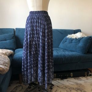 JPR blue mesh skirt like new size small